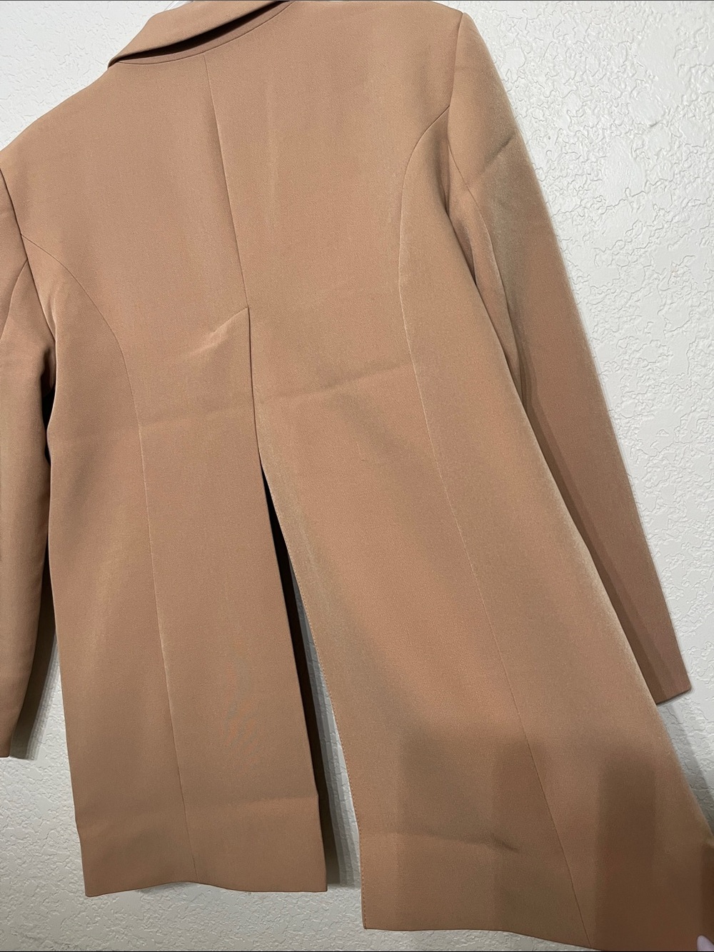 Venus Women’s Size 2 Tan Longline Blazer with Open back detail - Picture 8 of 10
